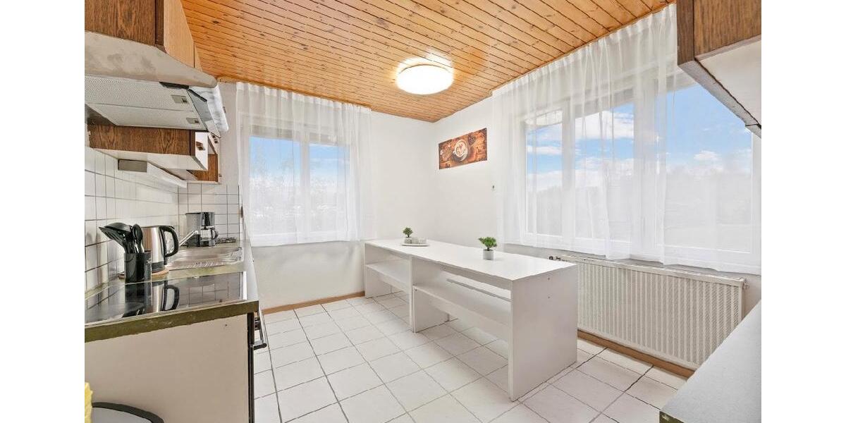 Einfamilienhaus Ofterdingen - 3 Zimmer, 200 m&sup2;, 20&euro; | Angebot:24511697