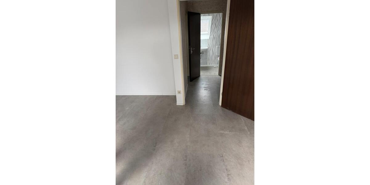 Reihenhaus Nürnberg Holzheim - 6 Zimmer, 178 m&sup2;, 2.050&euro; | Angebot:25170606