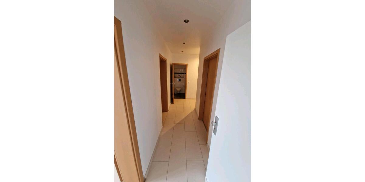 Etagenwohnung Völklingen - 4 Zimmer, 80 m&sup2;, 700&euro; | Angebot:26283695