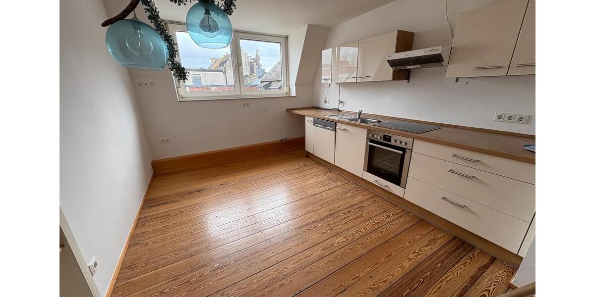 Etagenwohnung Trier Feyen-Weismark - 4 Zimmer, 70 m&sup2;, 885&euro; | Angebot:25941907