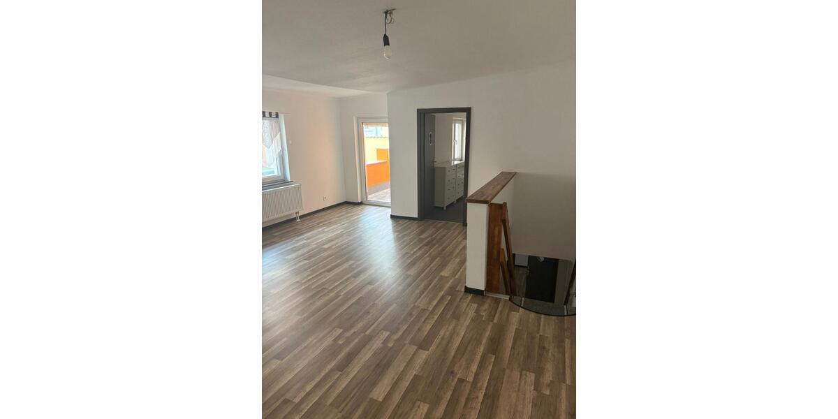 Tinihouse Terrassenwohnung über 2 Etagen 3 zimmer