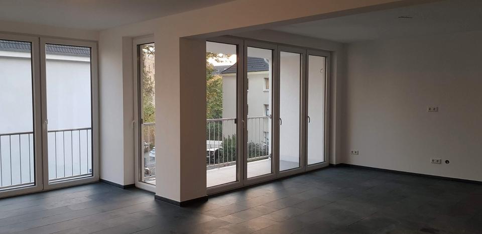 Etagenwohnung Düsseldorf Stadtbezirk 6 - 2 Zimmer, 80 m&sup2;, 1.280&euro; | Angebot:26549813