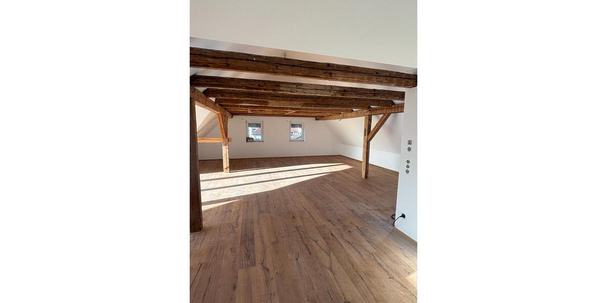 Maisonettenwohnung Neustadt an der Aisch - 2 Zimmer, 106 m&sup2;, 1.200&euro; | Angebot:24706593