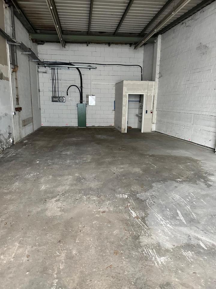 Gewerbe- Lagerhalle in Mainz-Hechtsheim 120m²