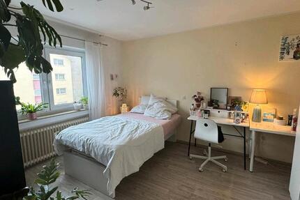 Wohnung Singen (Hohentwiel) - 1 Zimmer, 16 m&sup2;, 400&euro; | Angebot:26090669