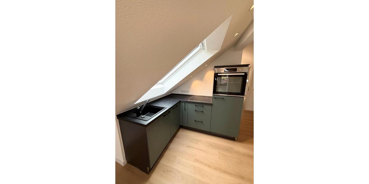 Dachgeschoßwohnung Reichenbach an der Fils - 2.5 Zimmer, 40 m&sup2;, 640&euro; | Angebot:26263038