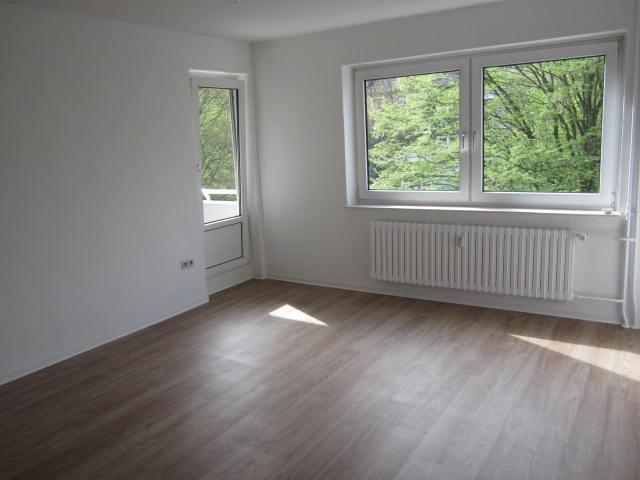 Etagenwohnung Duisburg Hamborn - 2 Zimmer, 66 m&sup2;, 384&euro; | Angebot:26642408
