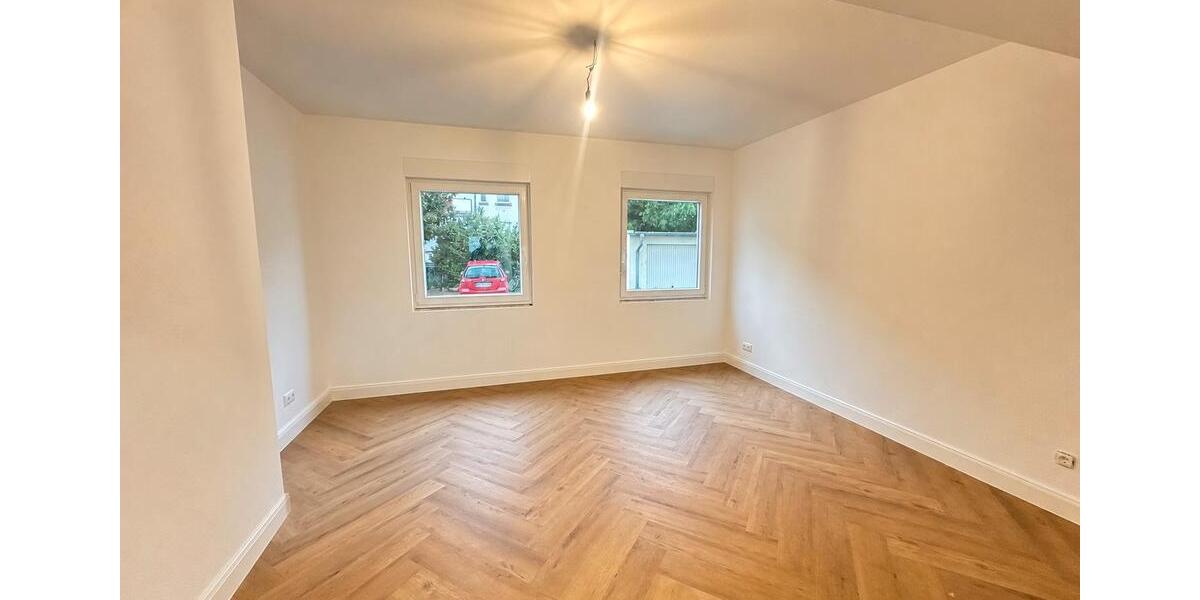 Wohnen auf Zeit Frankfurt am Main Ostend - 6 Zimmer, 121 m&sup2;, 560&euro; | Angebot:26545512