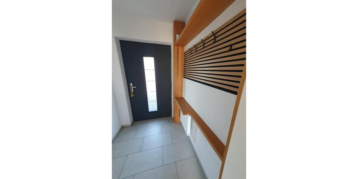 Reihenhaus Waldershof - 5 Zimmer, 130 m&sup2;, 1.300&euro; | Angebot:24832212