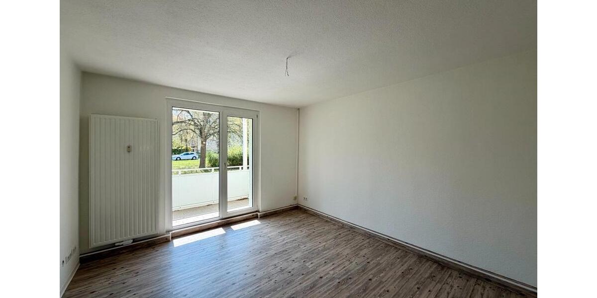 Erdgeschoßwohnung Weißenfels - 3 Zimmer, 58 m&sup2;, 350&euro; | Angebot:26635034