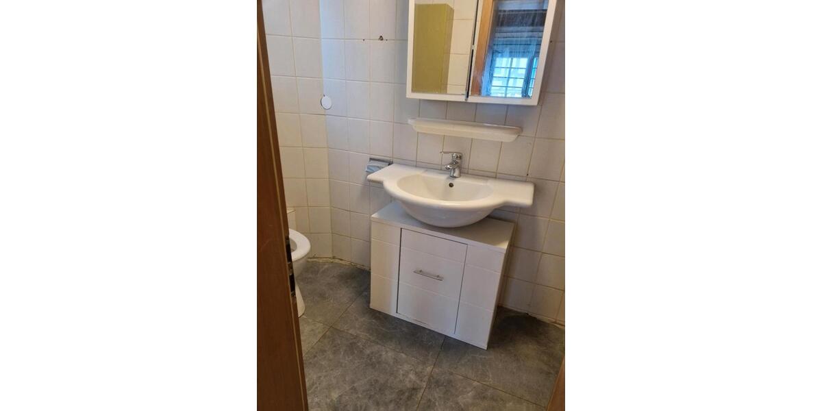 Etagenwohnung Zierenberg - 3.5 Zimmer, 80 m&sup2;, 850&euro; | Angebot:25375797