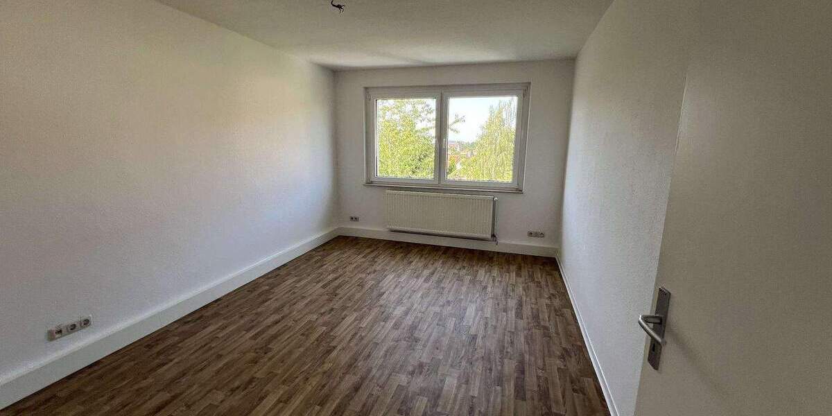 Etagenwohnung BORNA-Neukirchen Neukirchen - 2 Zimmer, 51 m&sup2;, 408&euro; | Angebot:25982889