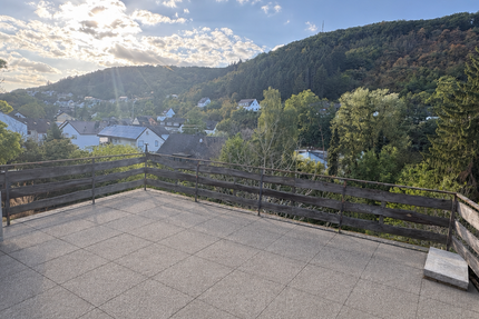 Wohnung Bad Breisig - 5 Zimmer, 140 m&sup2;, 1.200&euro; | Angebot:27171945
