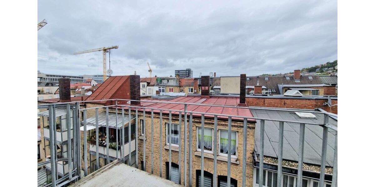 Dachgeschoßwohnung Stuttgart Stuttgart-Mitte - 5 Zimmer, 134 m&sup2;, 2.796&euro; | Angebot:24659602