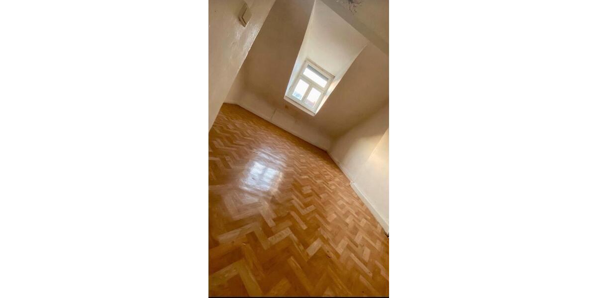 Etagenwohnung Völklingen - 4 Zimmer, 90 m&sup2;, 670&euro; | Angebot:26349882