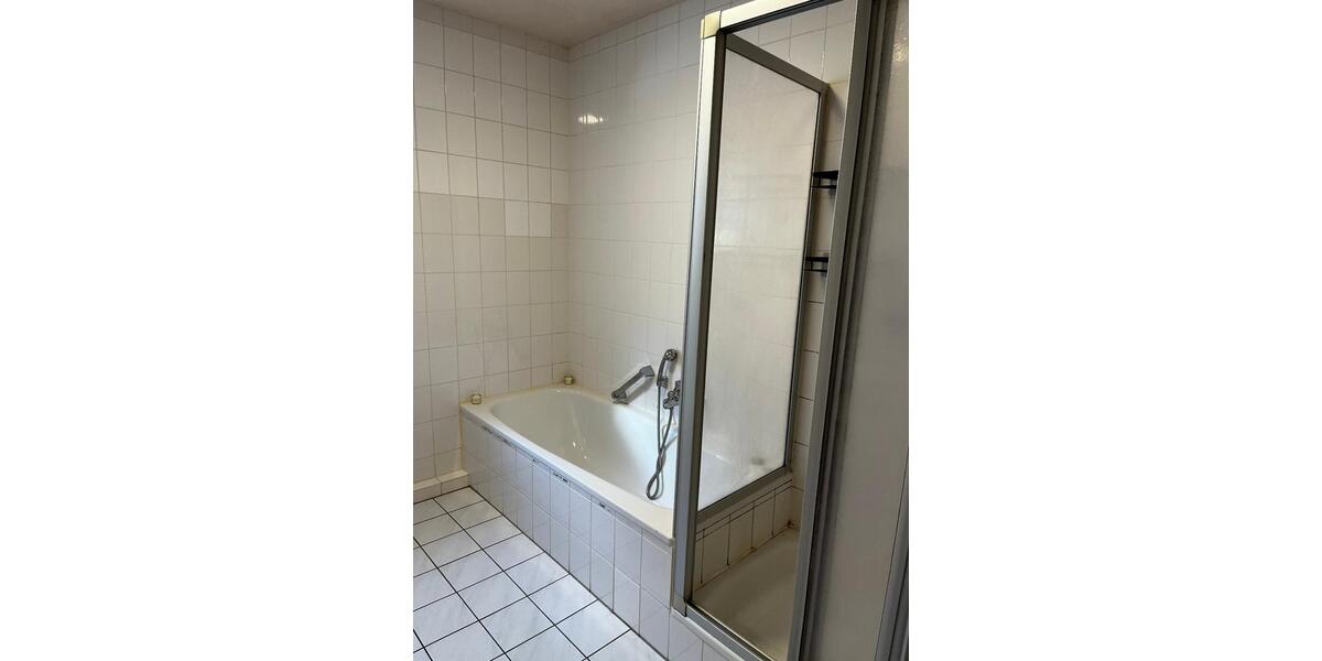 Erdgeschoßwohnung Sulzbach (Saar) - 3 Zimmer, 70 m&sup2;, 525&euro; | Angebot:26621799