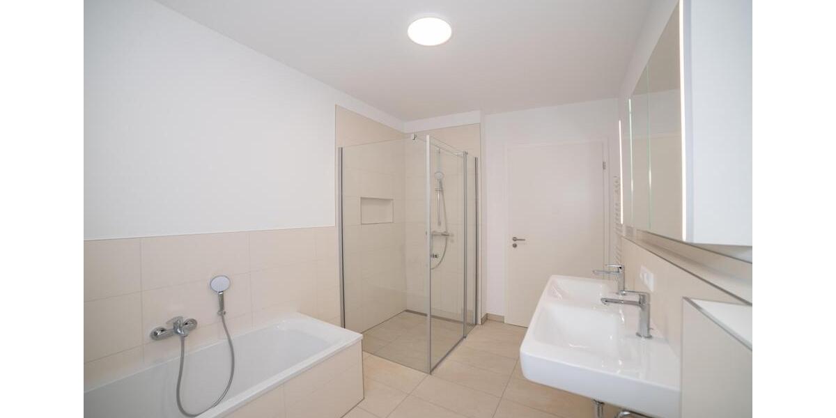 Mehrfamilienhaus, Wohnhaus Kamenz - 4.5 Zimmer, 112 m&sup2;, 1.534&euro; | Angebot:23969923