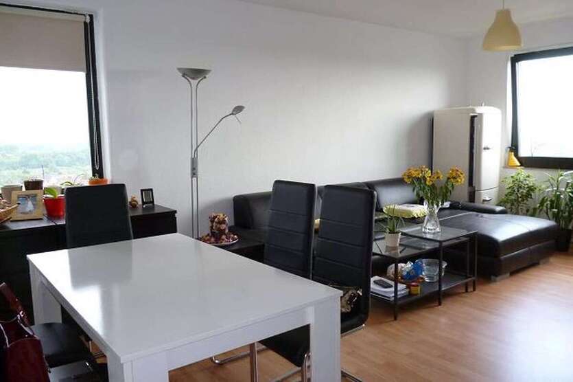 Wohnung zum Mieten in Frankfurt 1.250 € 78 m² 3 zimmer