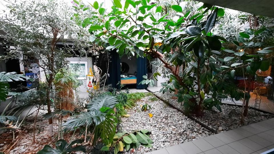 Erdgeschoßwohnung Meersburg - 2 Zimmer, 197 m&sup2;, 1.700&euro; | Angebot:26645518