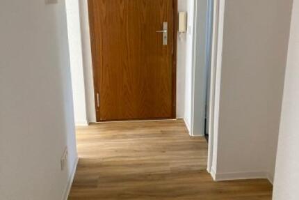 Wohnung Merseburg - 3 Zimmer, 58 m&sup2;, 376&euro; | Angebot:26382353