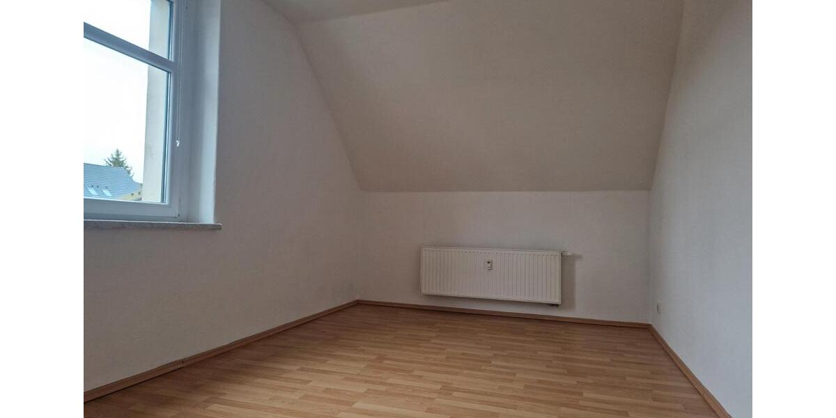 Etagenwohnung Stollberg (Erzgebirge) - 2 Zimmer, 60 m&sup2;, 336&euro; | Angebot:25999263