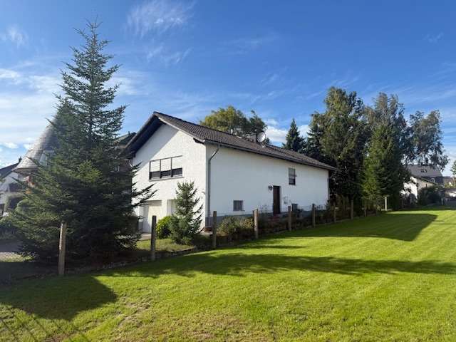 Haus zum Mieten in Waldbrunn-Lahr 800 € 110 m² 4 zimmer