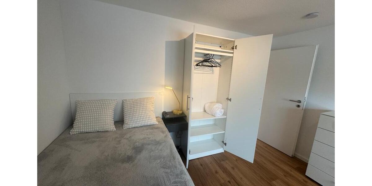 Wohnen auf Zeit Pinneberg - 1 Zimmer, 20 m&sup2;, 620&euro; | Angebot:26380243