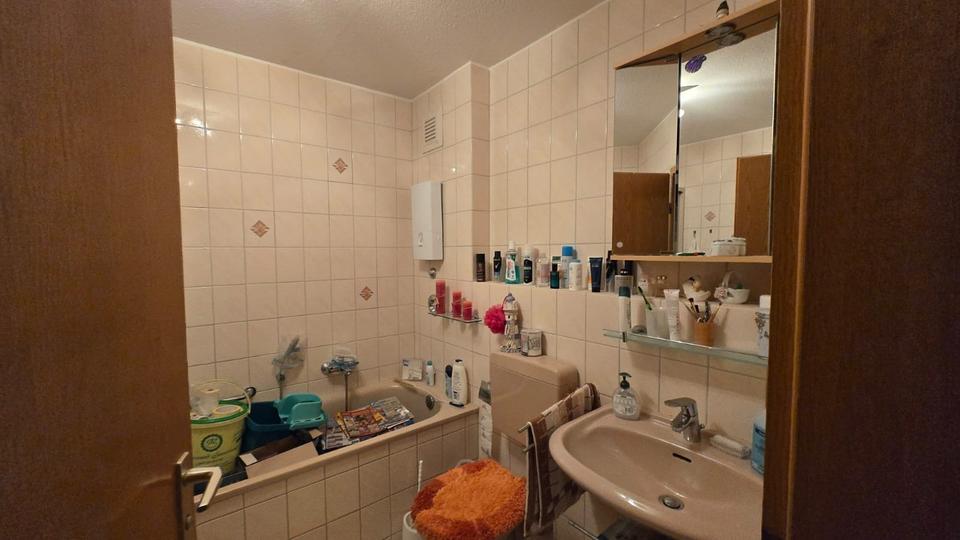 Hochparterre Neukloster - 3 Zimmer, 72 m&sup2;, 719&euro; | Angebot:23788110