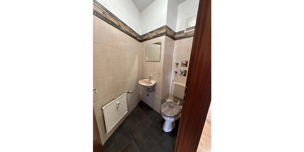 Etagenwohnung Trostberg - 2 Zimmer, 67 m&sup2;, 900&euro; | Angebot:25046865