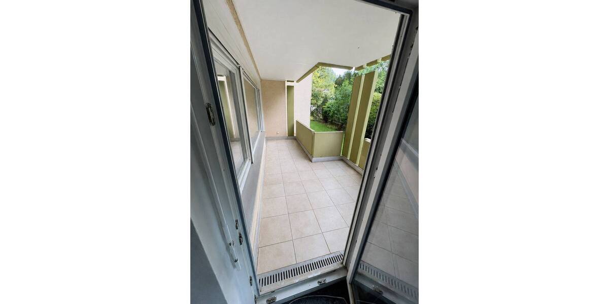 Gewerbeobjekt Waldkirch - 3 Zimmer, 78 m&sup2;, 1.050&euro; | Angebot:26674672