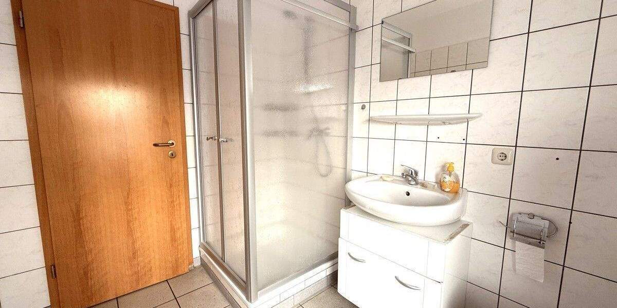 Mehrfamilienhaus, Wohnhaus Großefehn Ostgroßefehn - 7 Zimmer, 1.200&euro; | Angebot:25684402