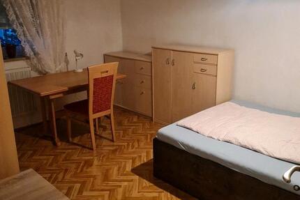 Wohnen auf Zeit Roth - 1 Zimmer, 12 m&sup2;, 500&euro; | Angebot:26073848