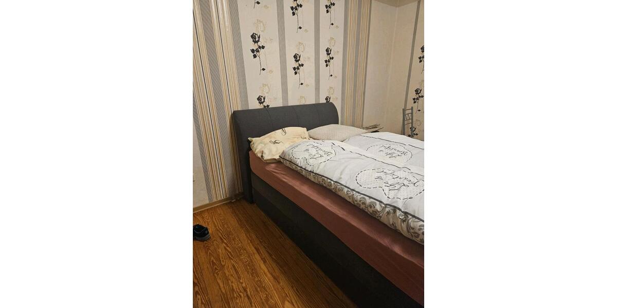 Erdgeschoßwohnung Ramstein-Miesenbach Miesenbach - 2 Zimmer, 90 m&sup2;, 1.800&euro; | Angebot:25841248