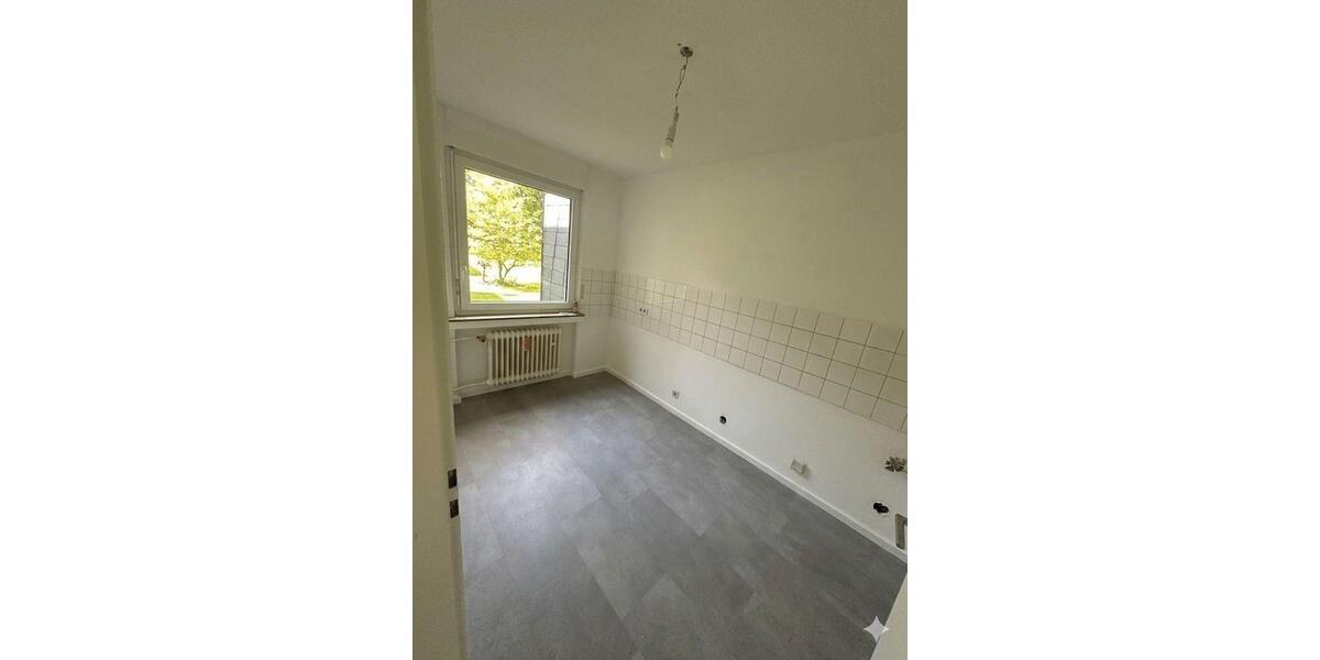 Etagenwohnung Radevormwald - 3 Zimmer, 78 m&sup2;, 700&euro; | Angebot:26699829