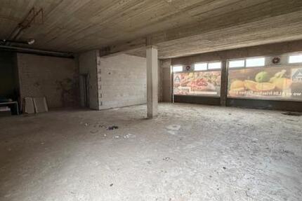 Vielseitige Gewerbefläche | Erdgeschoss| großer Fensterfront – attraktive Lage in Kiel-Friedrichsort zimmer