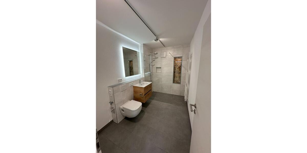 Erdgeschoßwohnung Amberg - 1 Zimmer, 33 m&sup2;, 550&euro; | Angebot:24877734