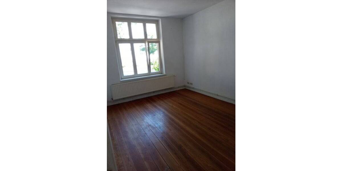 Etagenwohnung Grabow - 4 Zimmer, 88 m&sup2;, 475&euro; | Angebot:25701269