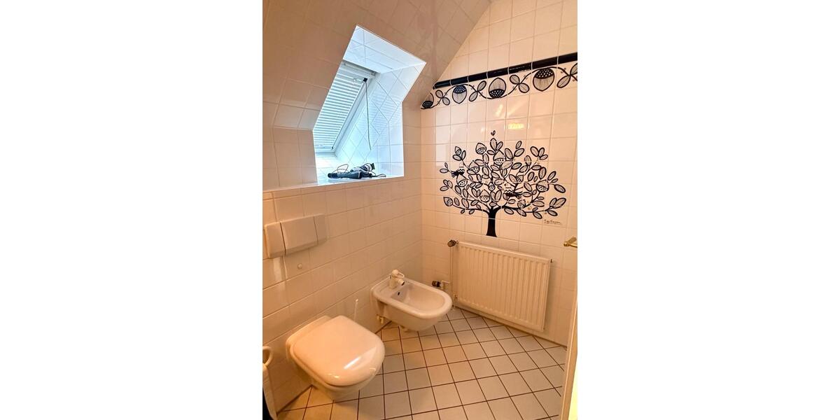 Einfamilienhaus Buxtehude - 2 Zimmer, 183 m&sup2;, 2.700&euro; | Angebot:26091803