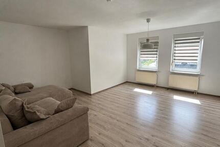 Wohnung Frankfurt (Oder) - 2 Zimmer, 63 m&sup2;, 660&euro; | Angebot:27633007