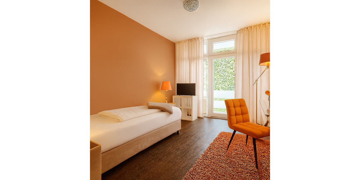 Etagenwohnung Lippstadt Overhagen - 1 Zimmer, 15 m&sup2;, 665&euro; | Angebot:24018599