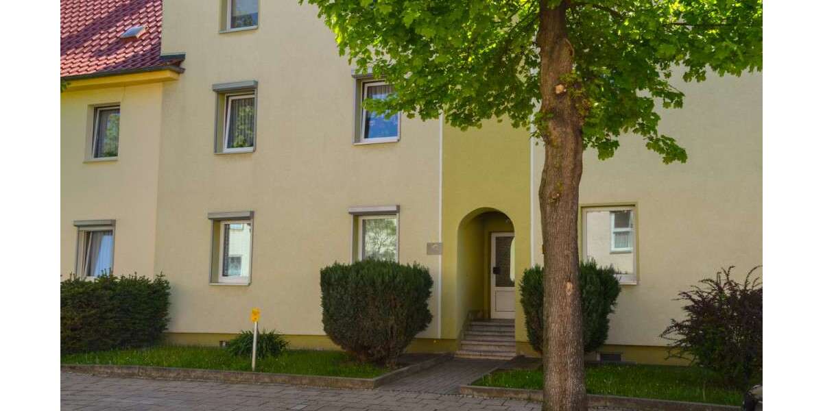 Etagenwohnung Oschersleben Oschersleben - 3 Zimmer, 56 m&sup2;, 335&euro; | Angebot:26090756