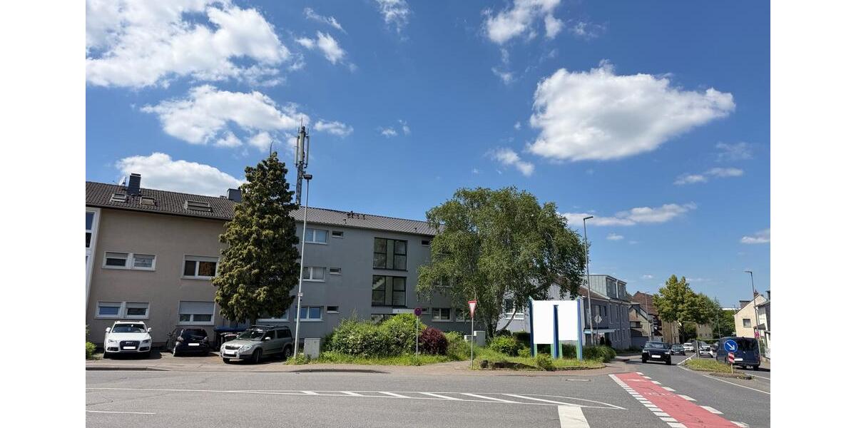 Etagenwohnung Bergisch Gladbach Gronau - 3 Zimmer, 86 m&sup2;, 950&euro; | Angebot:26680352