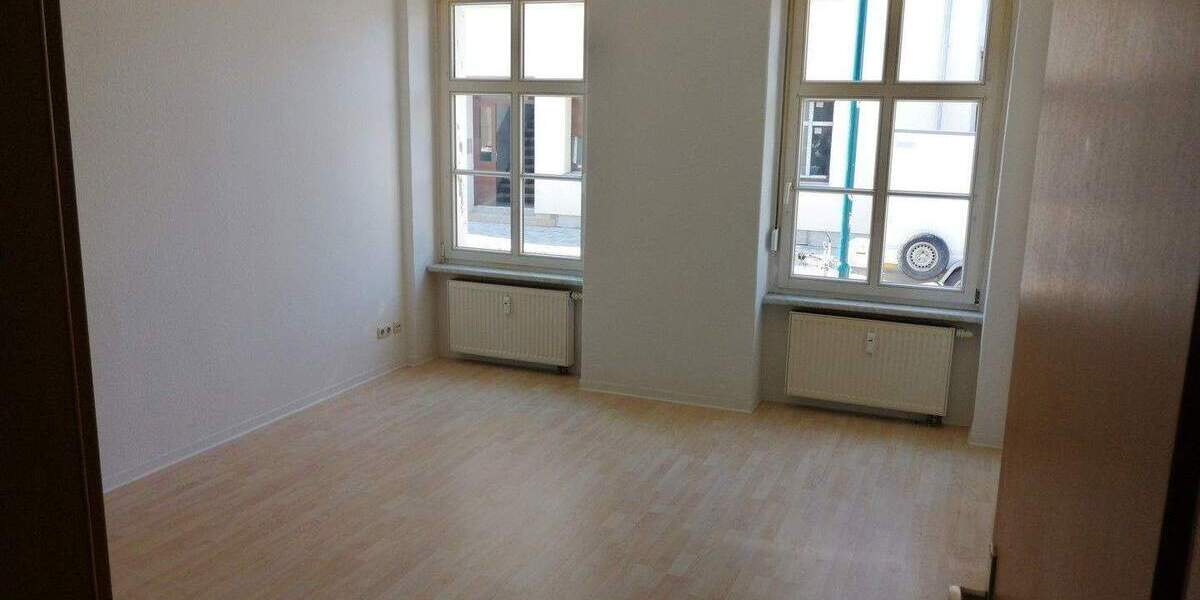Etagenwohnung Magdeburg Buckau - 2 Zimmer, 54 m&sup2;, 330&euro; | Angebot:25732261
