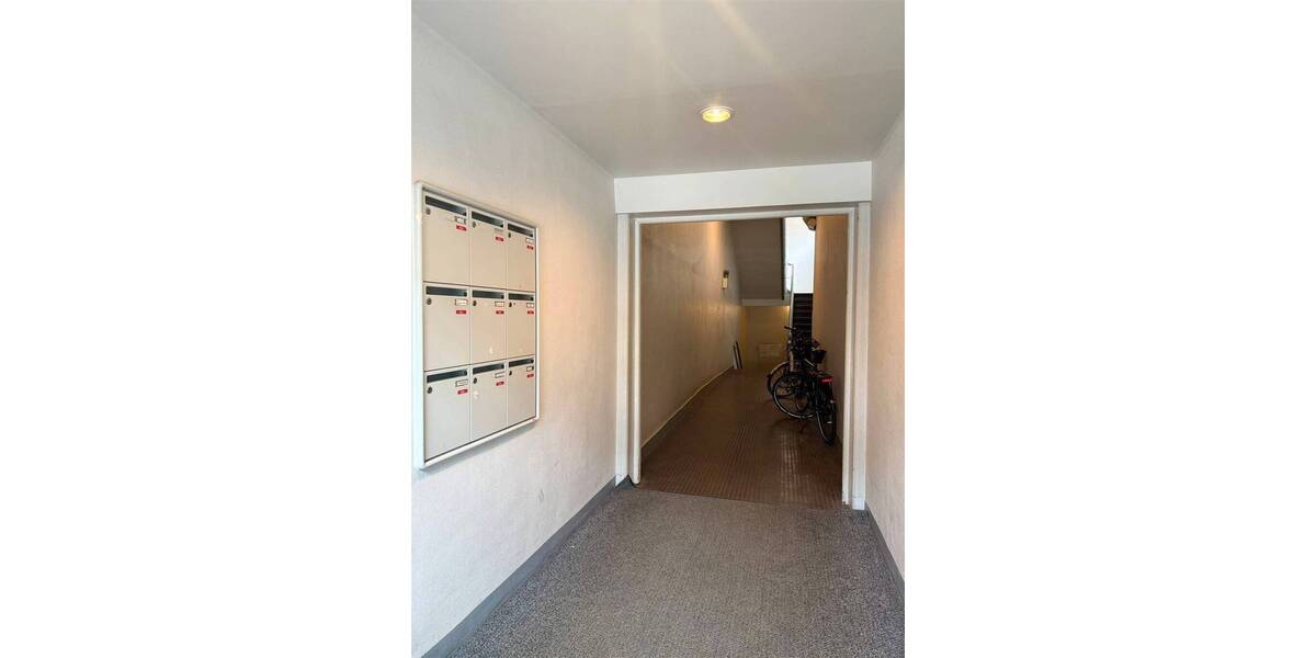 Etagenwohnung Kiel Vorstadt - 2 Zimmer, 65 m&sup2;, 580&euro; | Angebot:26475936