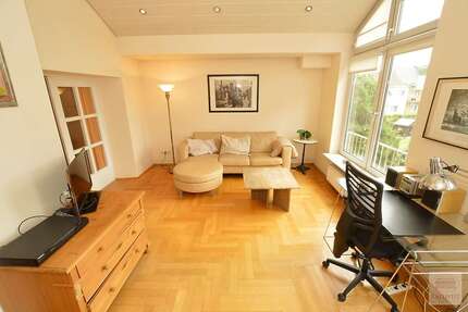 Wohnen auf Zeit in Düsseldorf Unterrath 880 € 2 zimmer