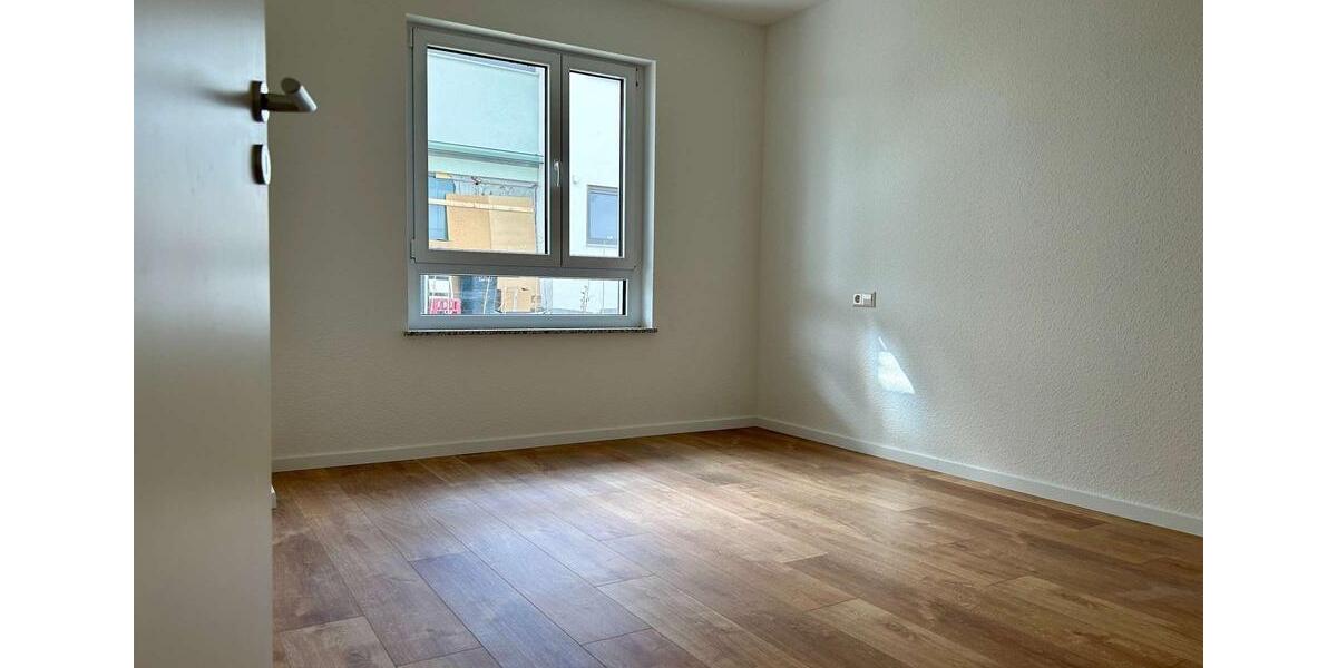 Erdgeschoßwohnung Sachsenheim - 2 Zimmer, 53 m&sup2;, 730&euro; | Angebot:26022733