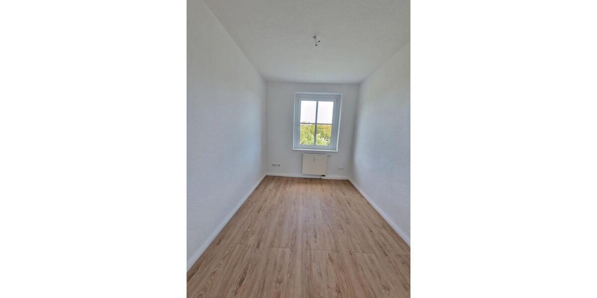 Etagenwohnung Magdeburg Brückfeld - 7 Zimmer, 129 m&sup2;, 889&euro; | Angebot:26660659