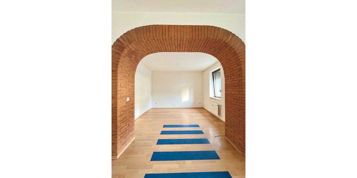 Erdgeschoßwohnung Gummersbach Berstig Süd - 3 Zimmer, 85 m&sup2;, 680&euro; | Angebot:24954454