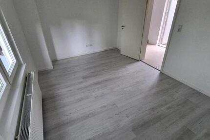 3 ZKB Einliegerwohnung Heidenoldendorf zimmer