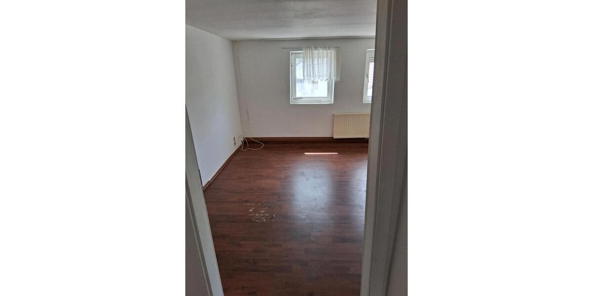 Hochparterre Balingen - 3 Zimmer, 85 m&sup2;, 750&euro; | Angebot:26424781